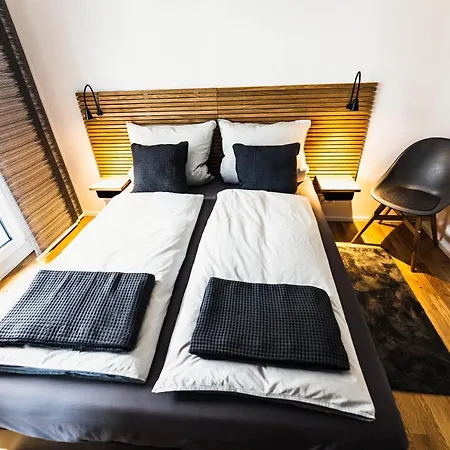 Apartment Mountain Pad *