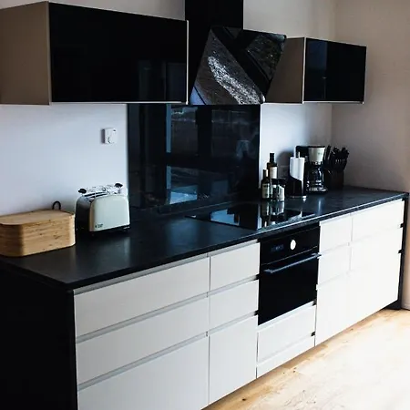 Apartment Mountain Pad